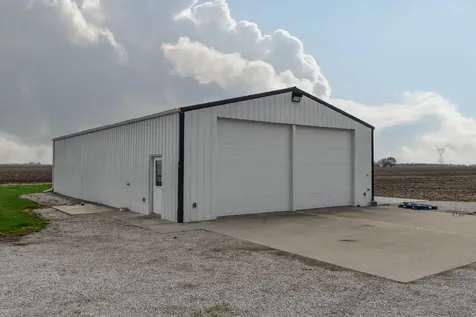 11323 North 1500 East Road Pontiac IL 61764