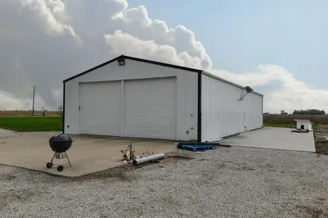 11323 North 1500 East Road Pontiac IL 61764