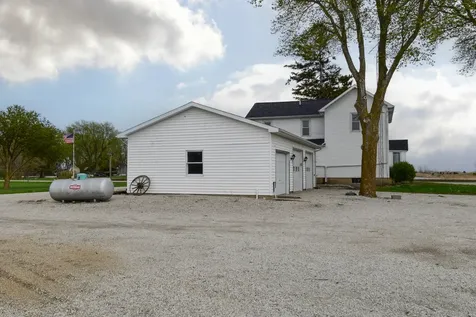 11323 North 1500 East Road Pontiac IL 61764