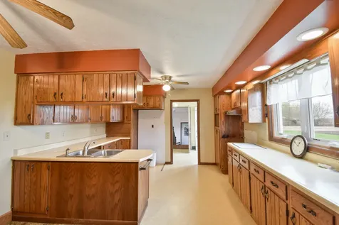 11323 North 1500 East Road Pontiac IL 61764