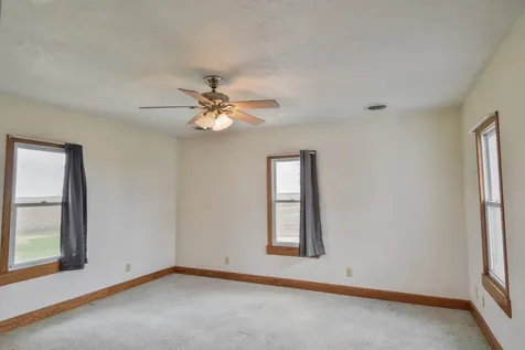 11323 North 1500 East Road Pontiac IL 61764