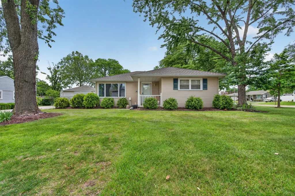 3609 Kingfisher Lane Rolling Meadows IL 60008