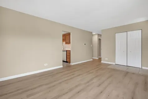 3609 Kingfisher Lane Rolling Meadows IL 60008