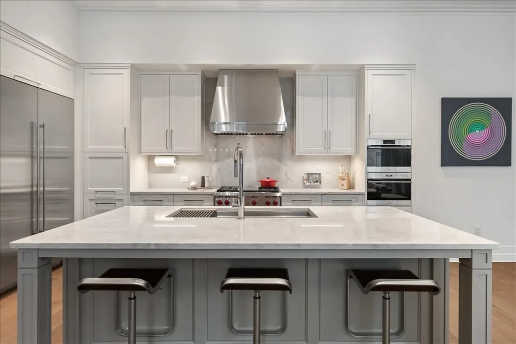 435 North Michigan Avenue Chicago IL 60611