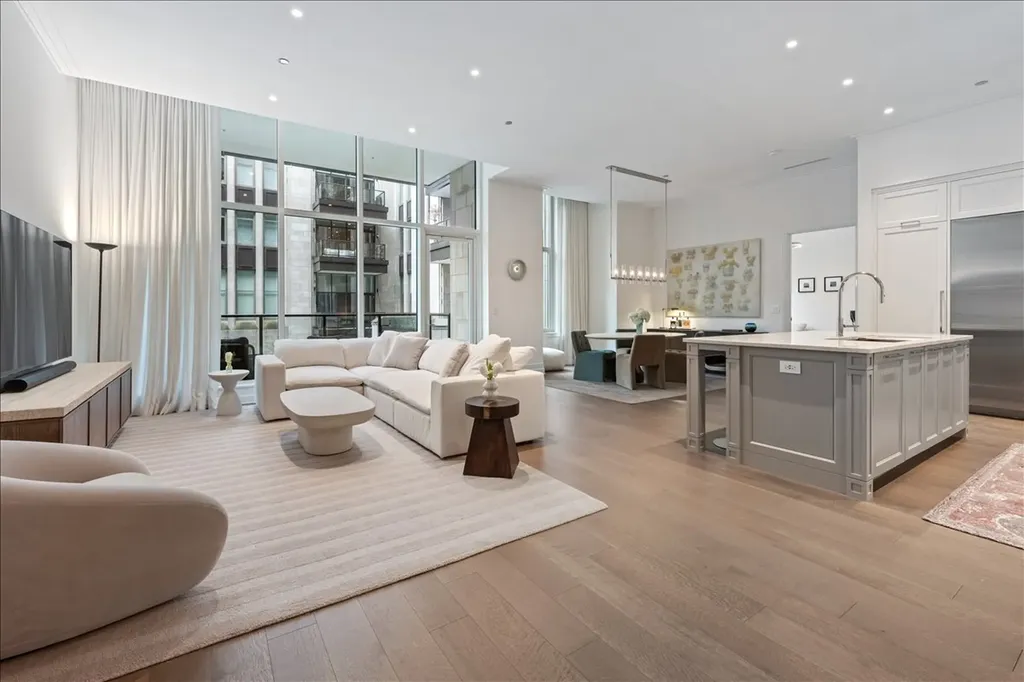 435 North Michigan Avenue Chicago IL 60611