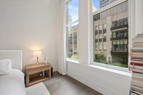435 North Michigan Avenue Chicago IL 60611