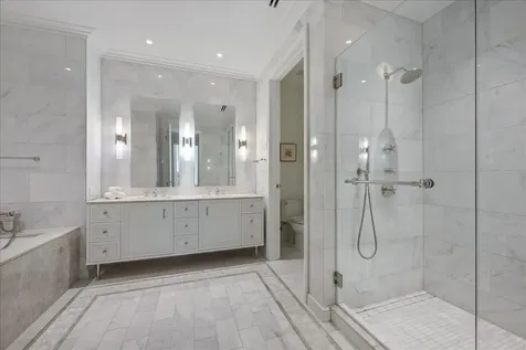 435 North Michigan Avenue Chicago IL 60611