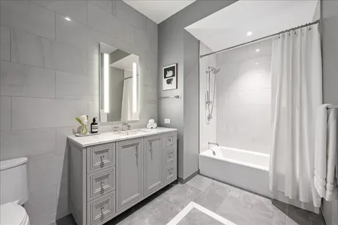 435 North Michigan Avenue Chicago IL 60611