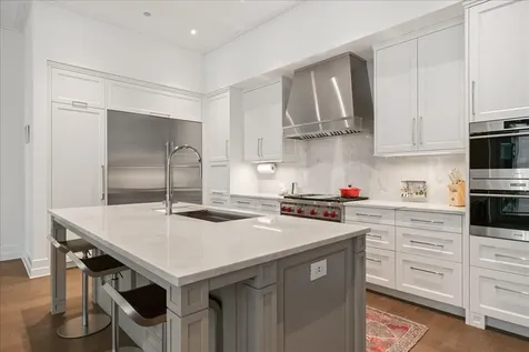 435 North Michigan Avenue Chicago IL 60611