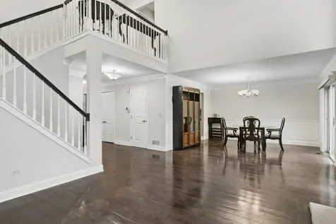659 North Walden Drive Palatine IL 60067