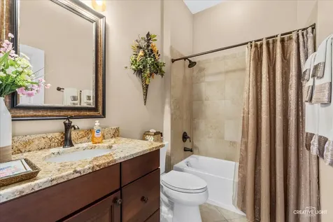 3857 Double Eagle Drive Elgin IL 60124