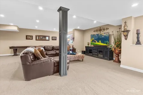 3857 Double Eagle Drive Elgin IL 60124
