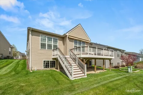 3857 Double Eagle Drive Elgin IL 60124