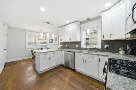 6425 West 64th Street Chicago IL 60638