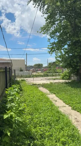 334 North Avers Avenue Chicago IL 60624