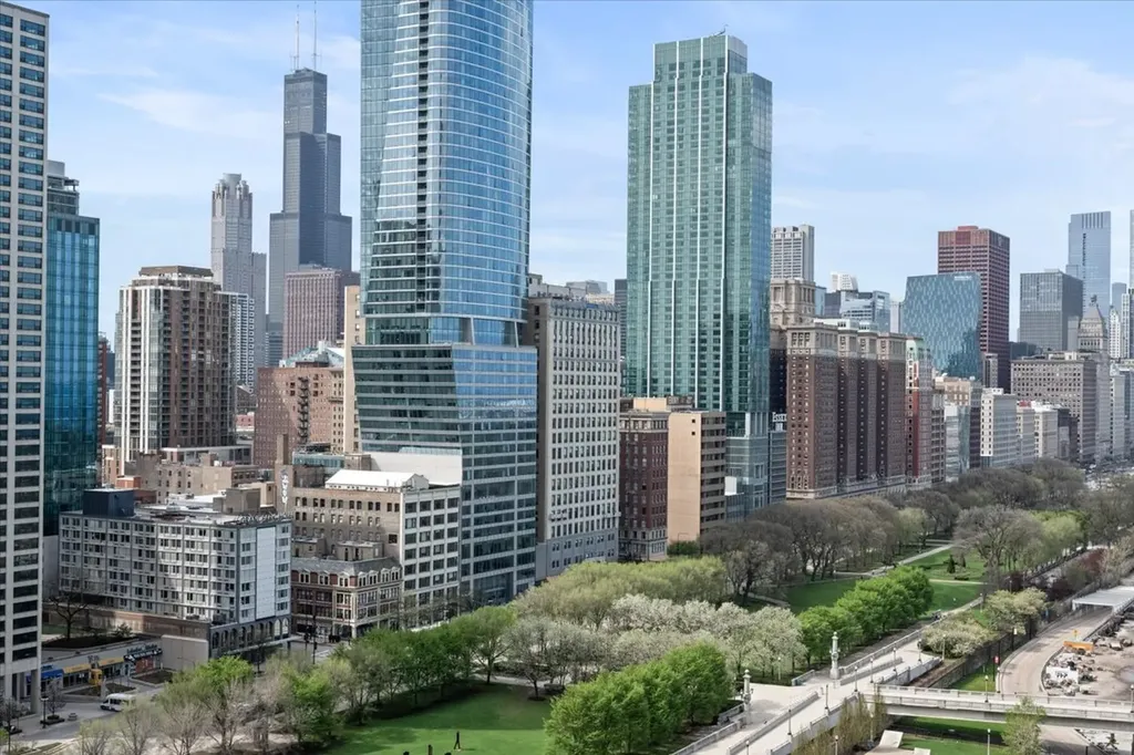 1201 South Prairie Avenue Chicago IL 60605