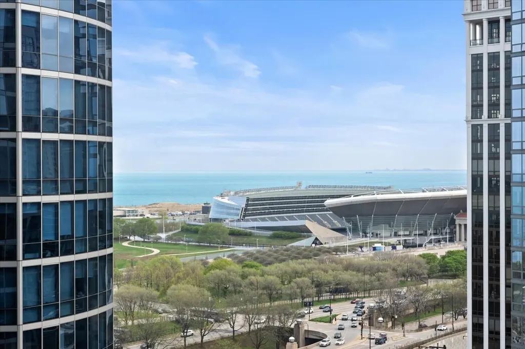 1201 South Prairie Avenue Chicago IL 60605