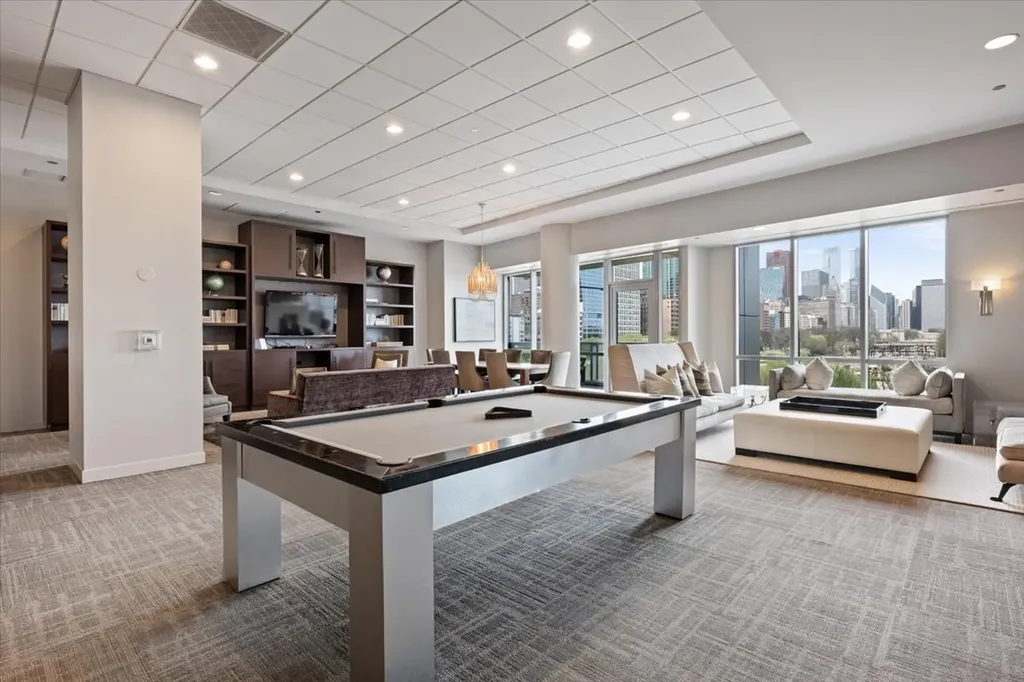 1201 South Prairie Avenue Chicago IL 60605