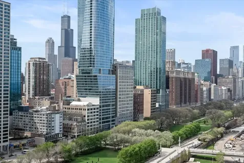 1201 South Prairie Avenue Chicago IL 60605
