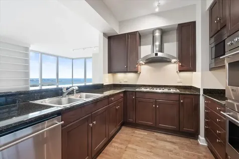 1201 South Prairie Avenue Chicago IL 60605