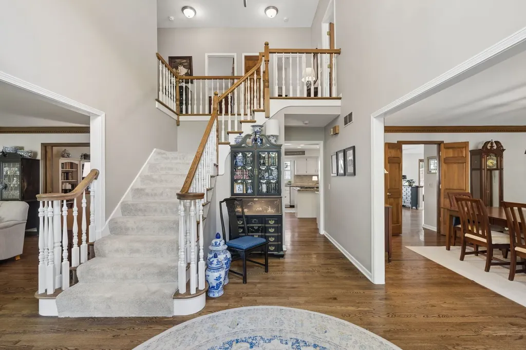 721 Burgess Hill Road Naperville IL 60565