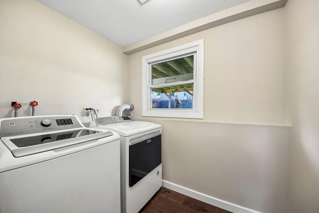 420 Justine Avenue Bolingbrook IL 60440