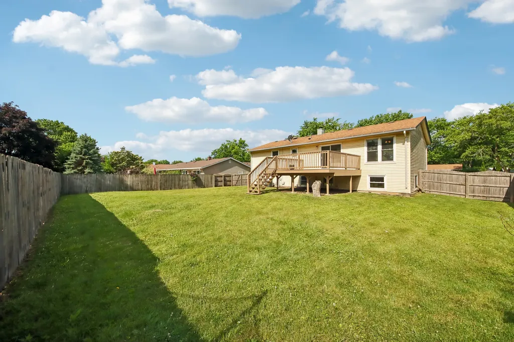 420 Justine Avenue Bolingbrook IL 60440