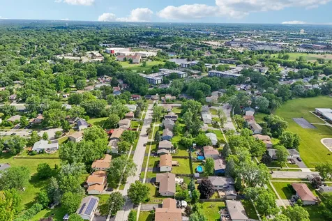 420 Justine Avenue Bolingbrook IL 60440
