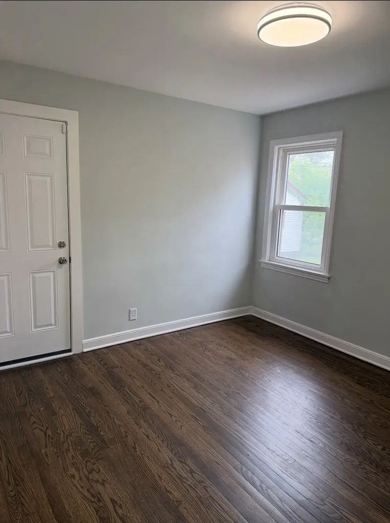 9028 South Carpenter Street Chicago IL 60620