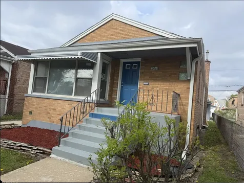 9028 South Carpenter Street Chicago IL 60620
