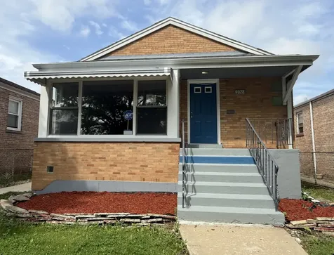 9028 South Carpenter Street Chicago IL 60620
