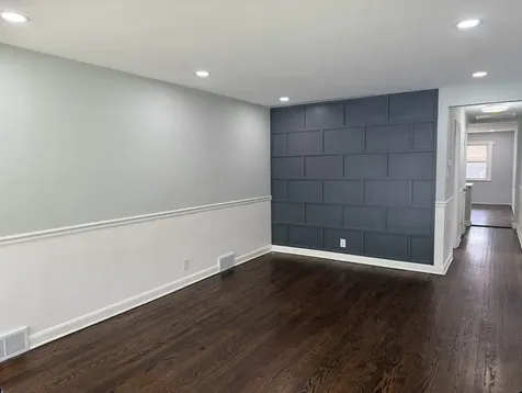 9028 South Carpenter Street Chicago IL 60620