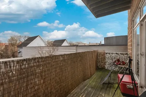 1040 East 47th Street Chicago IL 60653