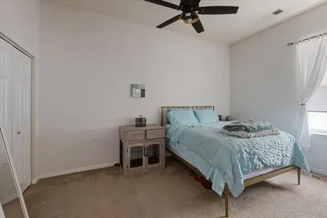1040 East 47th Street Chicago IL 60653
