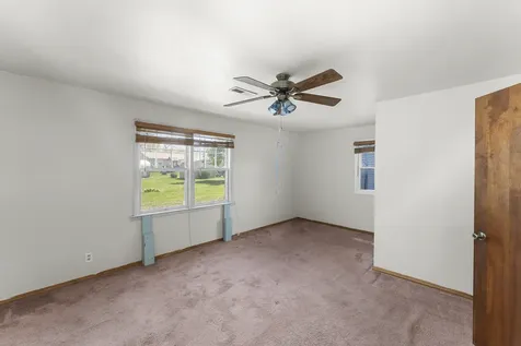 3906 Morton Drive East Moline IL 61244