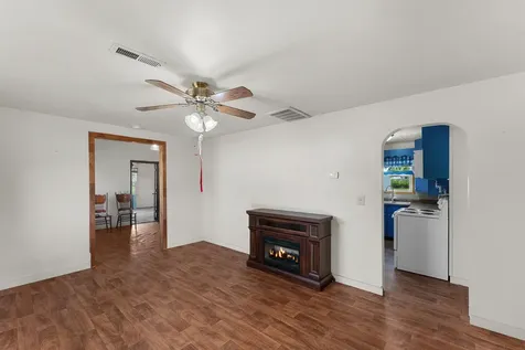 3906 Morton Drive East Moline IL 61244