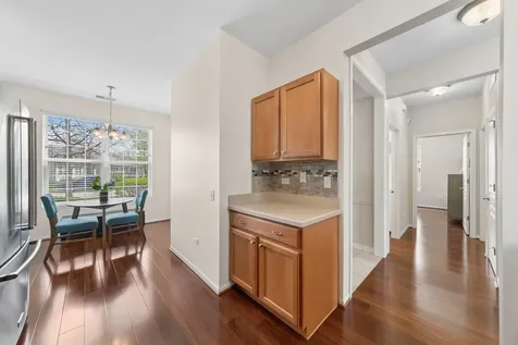 2486 Harvest Valley Elgin IL 60124