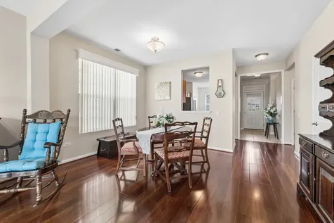 2486 Harvest Valley Elgin IL 60124