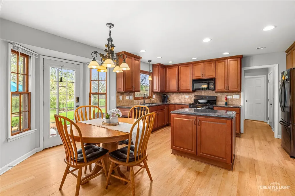 1628 Westminster Drive Naperville IL 60563