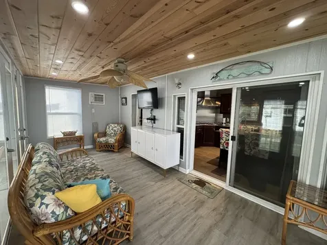 1/51 Woodhaven Lakes Sublette IL 61367