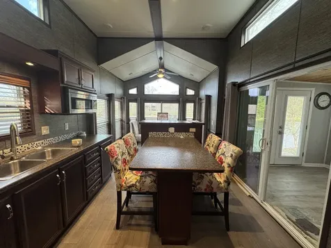 1/51 Woodhaven Lakes Sublette IL 61367
