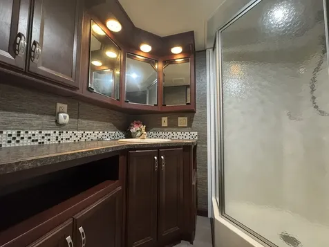 1/51 Woodhaven Lakes Sublette IL 61367