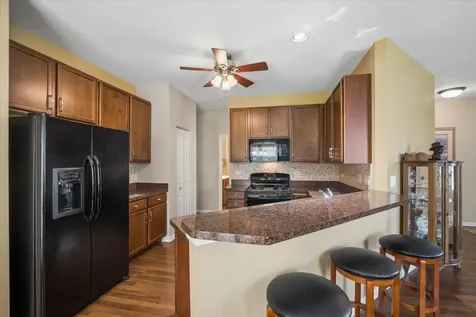 1769 Hannah Lane Hampshire IL 60140