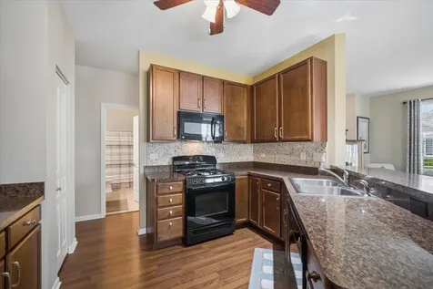 1769 Hannah Lane Hampshire IL 60140