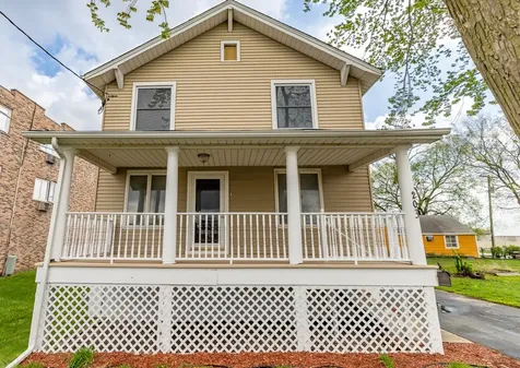 203 North Wolcott Street Thornton IL 60476