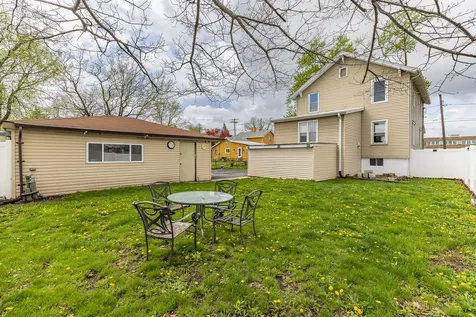 203 North Wolcott Street Thornton IL 60476