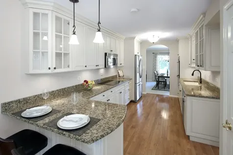422 Valley View Road Lake Barrington IL 60010