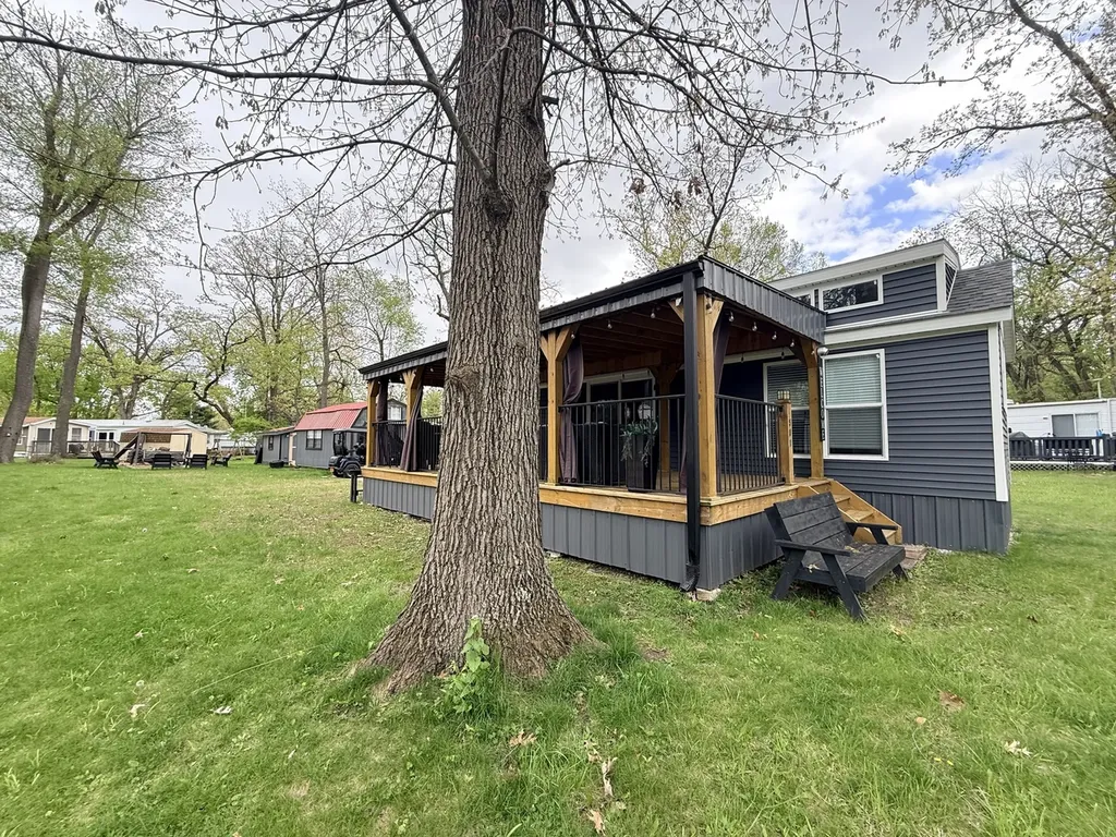 5-81 Woodhaven Lakes Sublette IL 61367