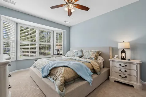 3295 Comstock Court Mundelein IL 60060