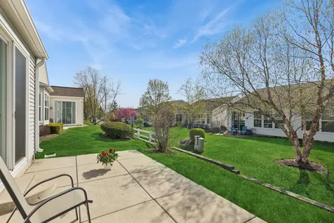3295 Comstock Court Mundelein IL 60060
